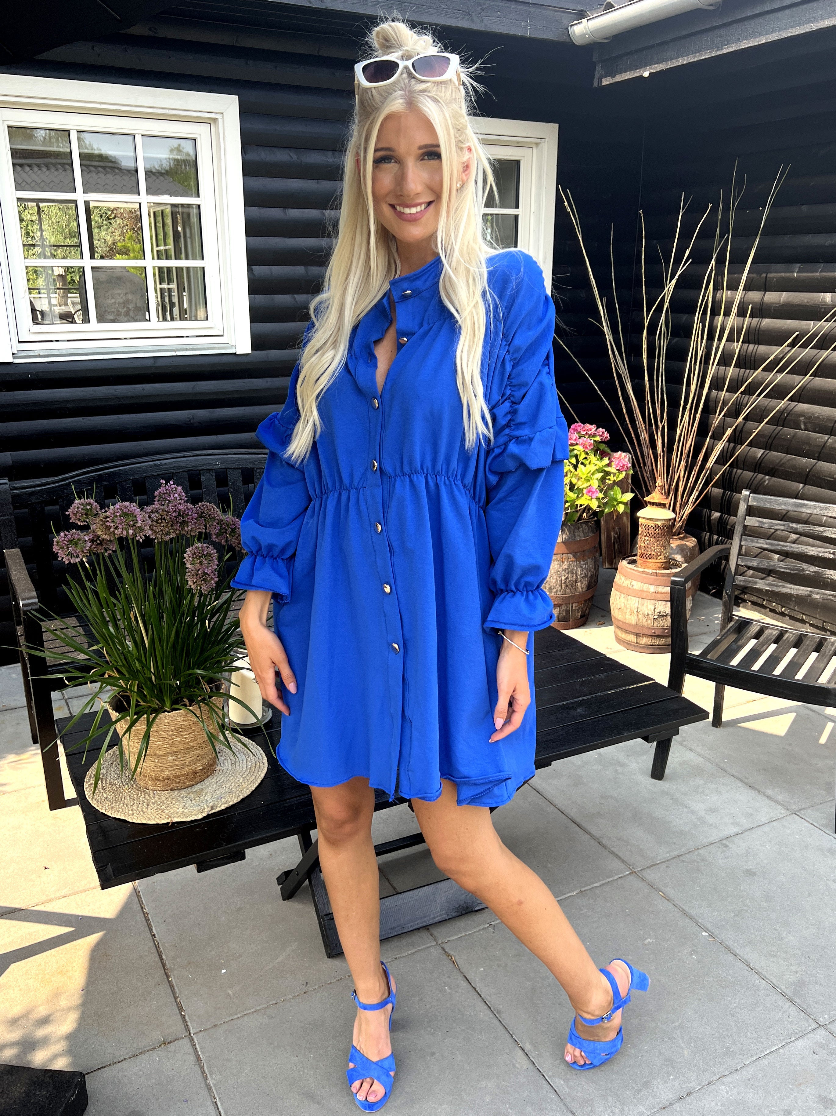 Monica Jersey - Söt joggingklänning med volanger